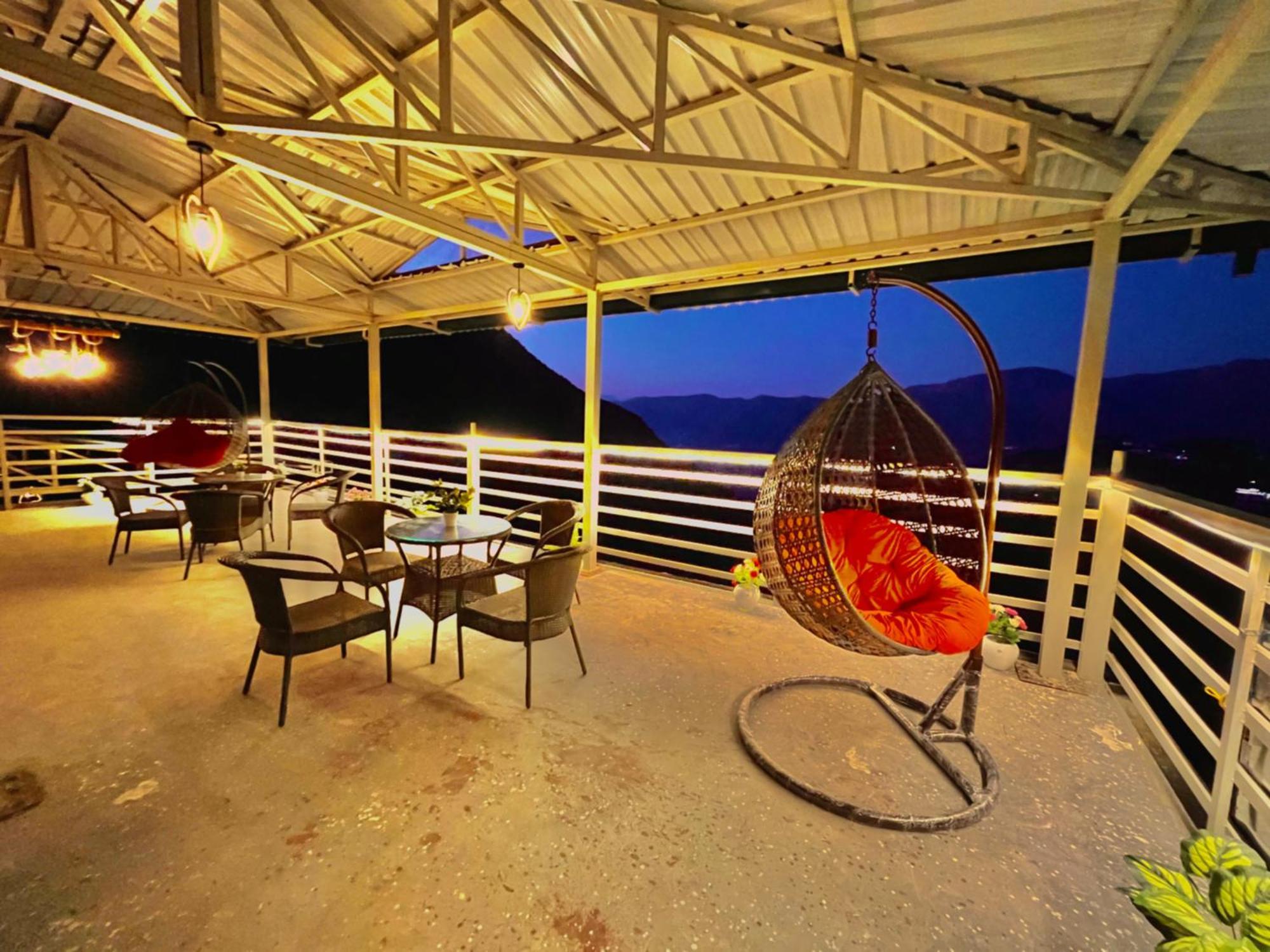 Sitara Hotel & Resort In The Lap Of Nature, מוסורי מראה חיצוני תמונה