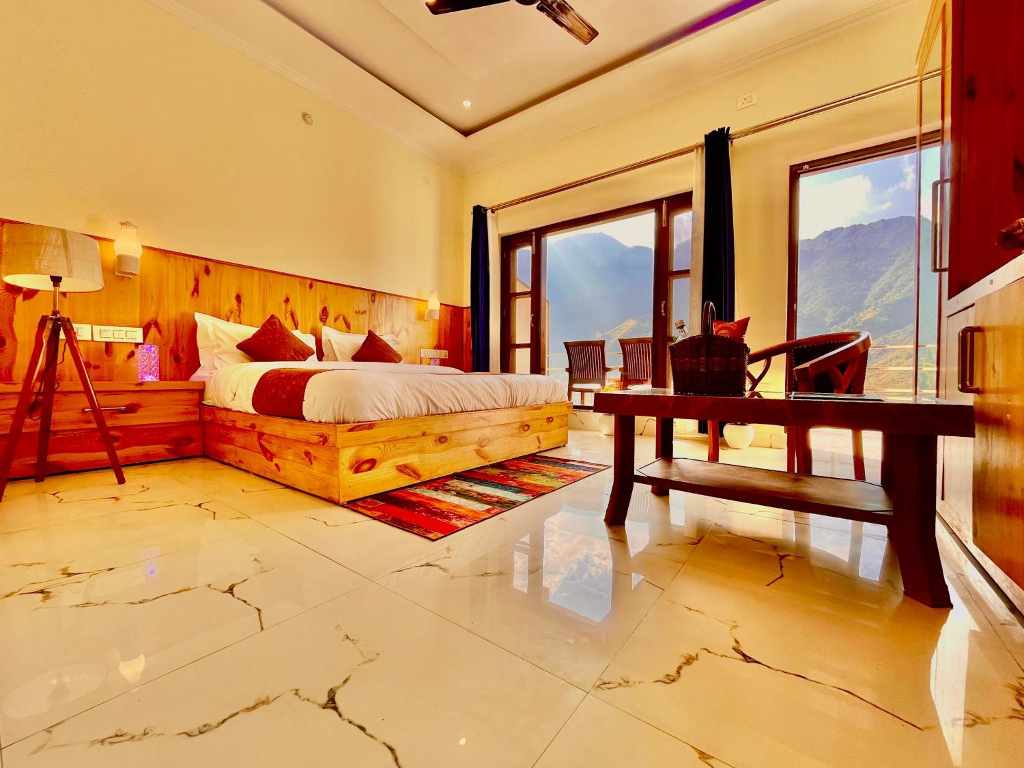 Sitara Hotel & Resort In The Lap Of Nature, מוסורי מראה חיצוני תמונה